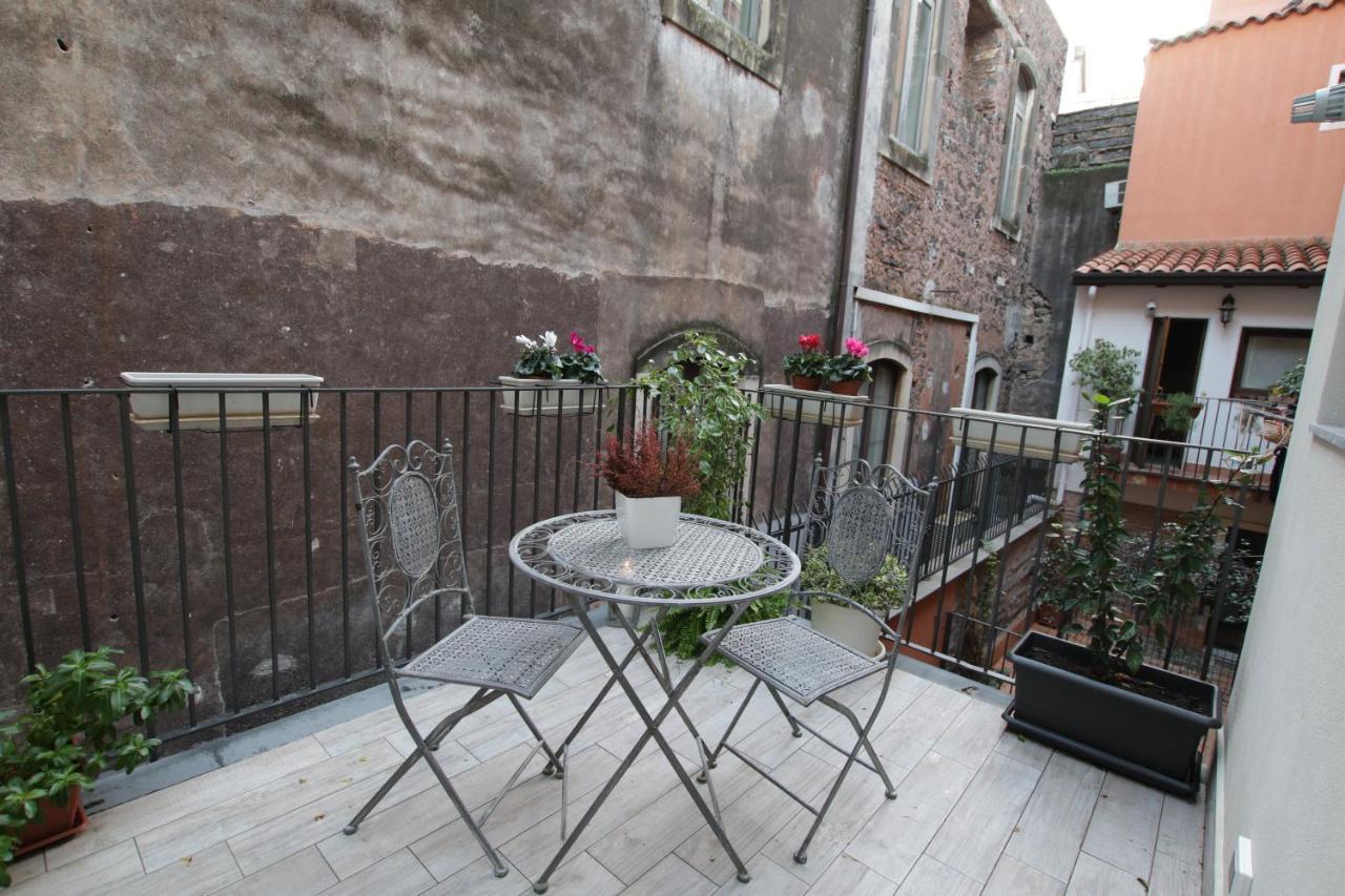 B&B Sekeles Suites And Spa Catania Exterior photo